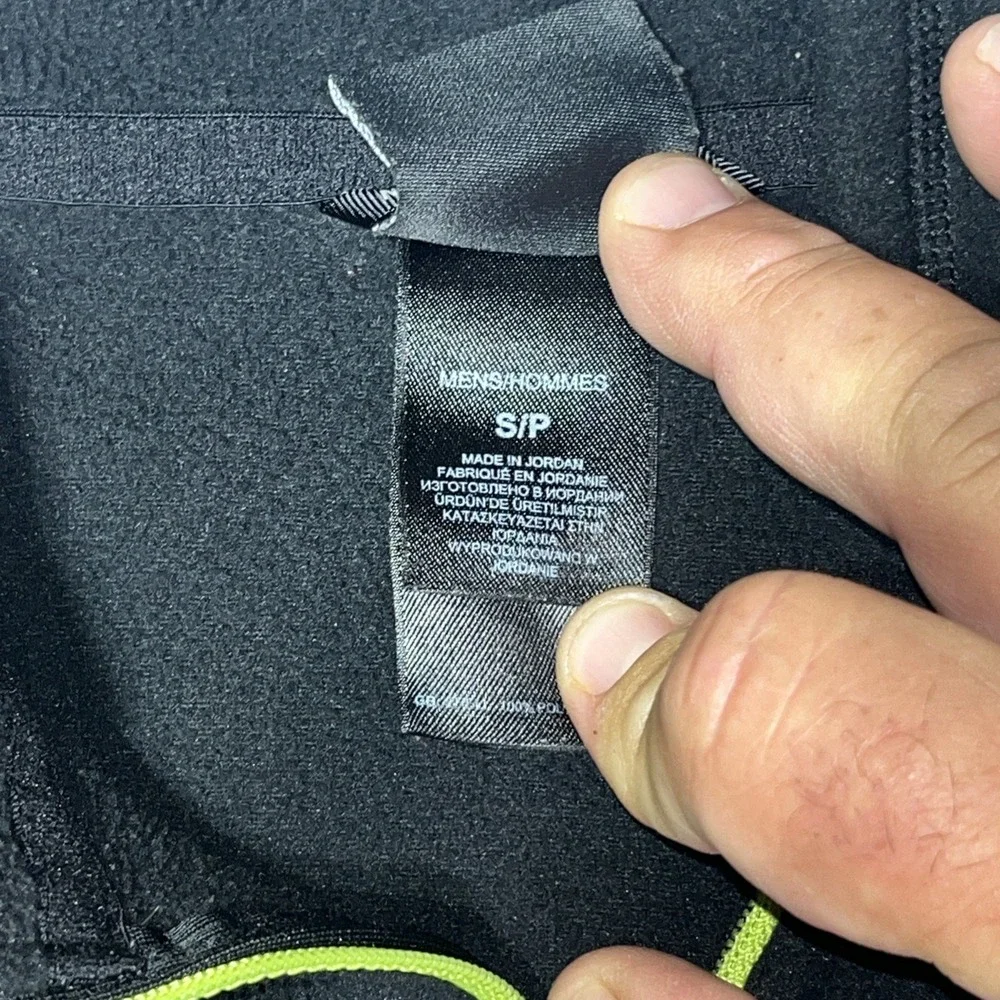 The North Face Men's‎ TKA 100 Glacier 1/4 Zip Fleece Men's Small Pullover Black